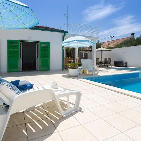 Villa Aras Wind Rose à Supetar Extérieur photo